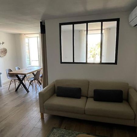 Tres Bel Appartement, Port Sanary, Eksteriør billede