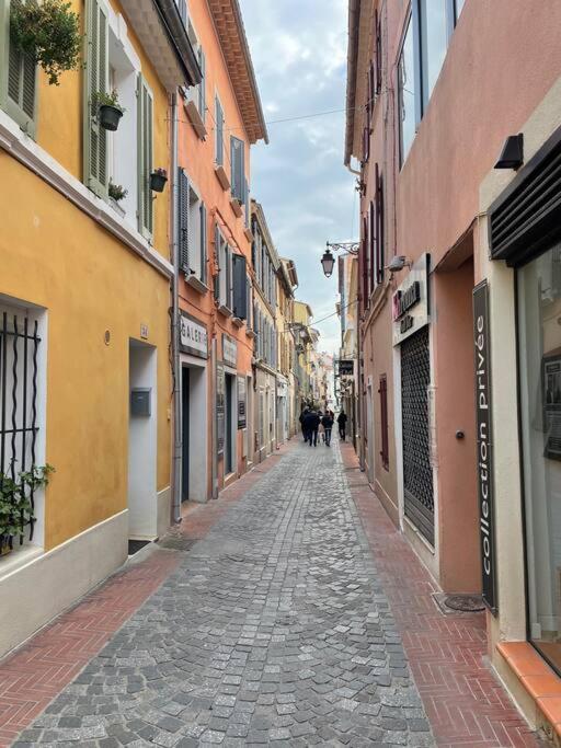Tres Bel Appartement, Port Sanary, Eksteriør billede